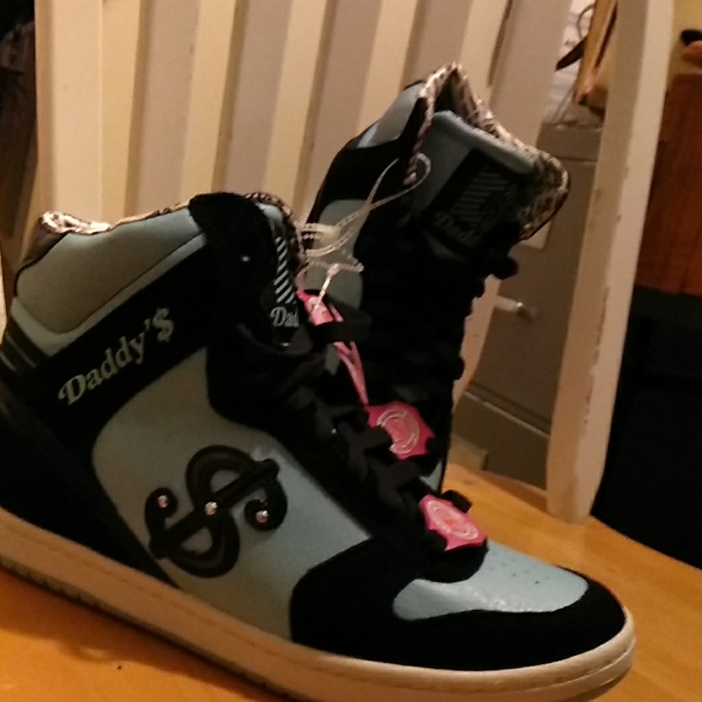 Women's Wedge Sneakers